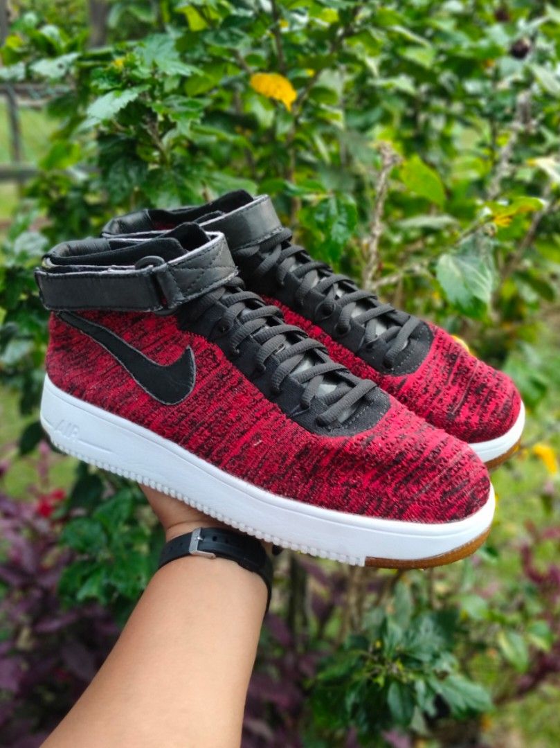 Air force deals 1 ultra
