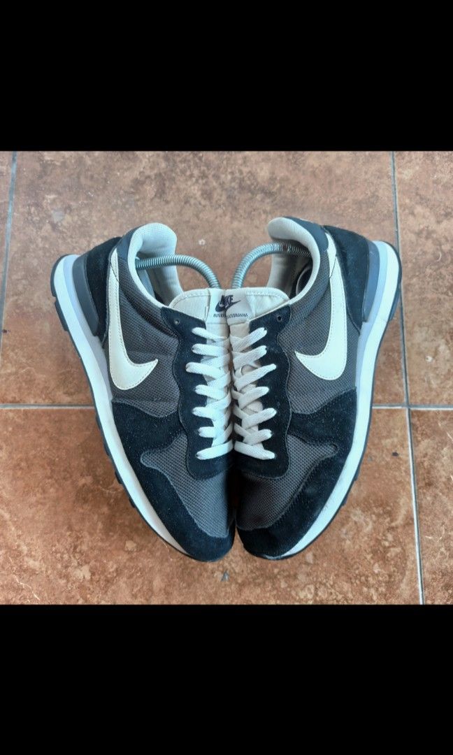 Nike internationalist 42 online