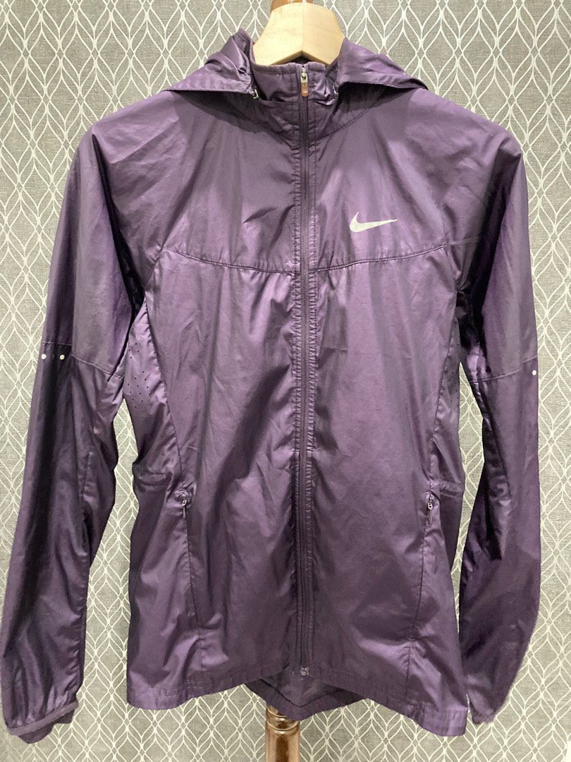 Nike purple hotsell running jacket