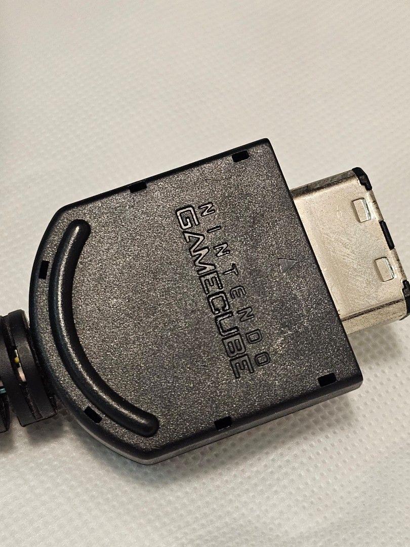 Nintendo GameCube Component cable modified to VGA, 電子遊戲, 遊戲機配件, 充電綫及充電器