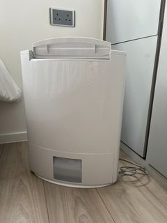 （分類：）位於 。 由 tashaba 提交（商品編號 1262173870，圖片 1）。簡介： 。