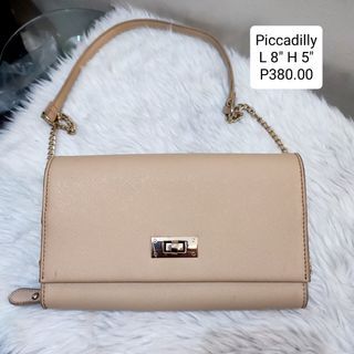 Piccadilly sling wallet
