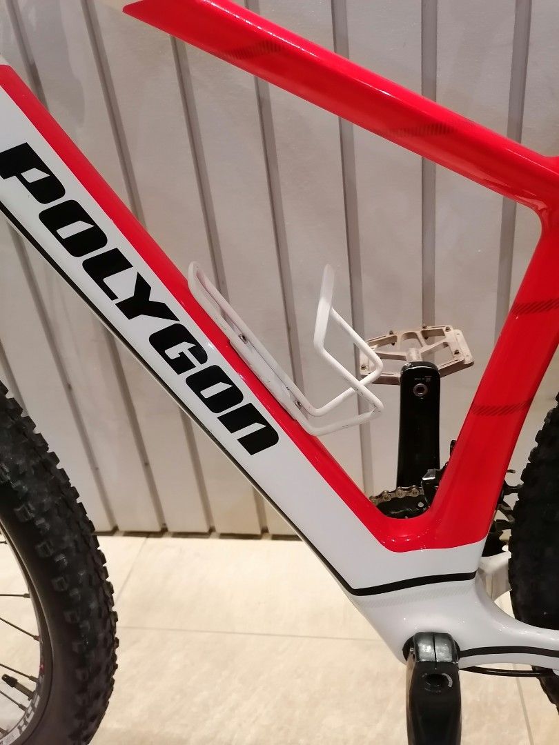 polygon cozmic carbon