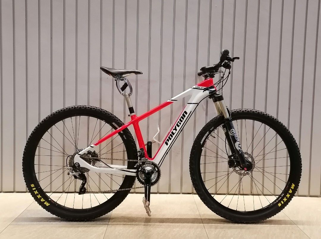 polygon cozmic carbon