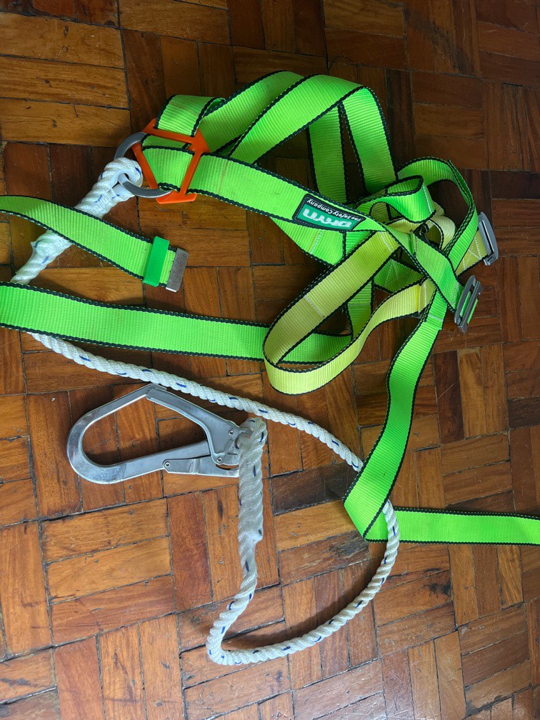 safety harness & belt, Commercial & Industrial, Construction Tools