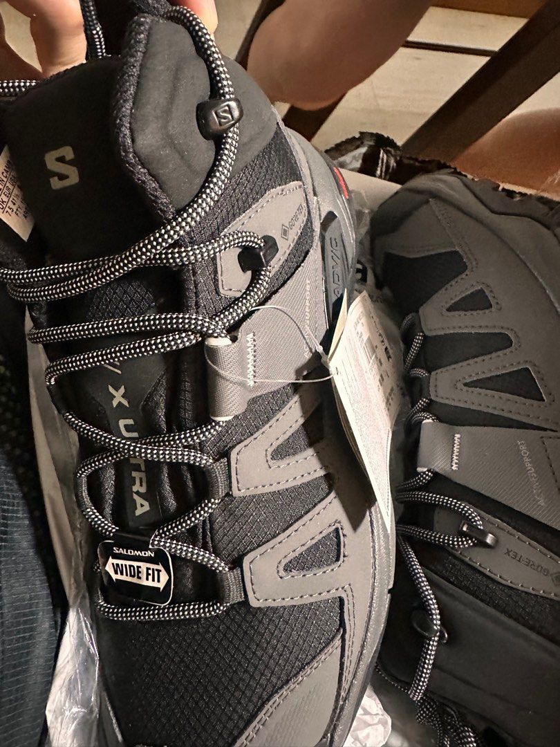 salomon trekking boots