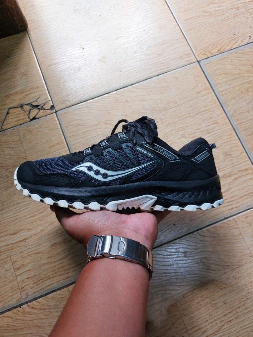 Saucony excursion a c top