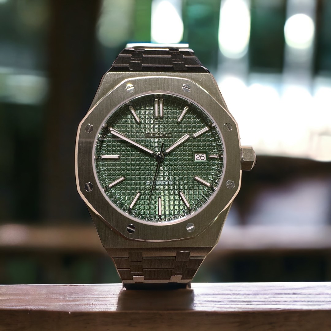 Ap green top watch