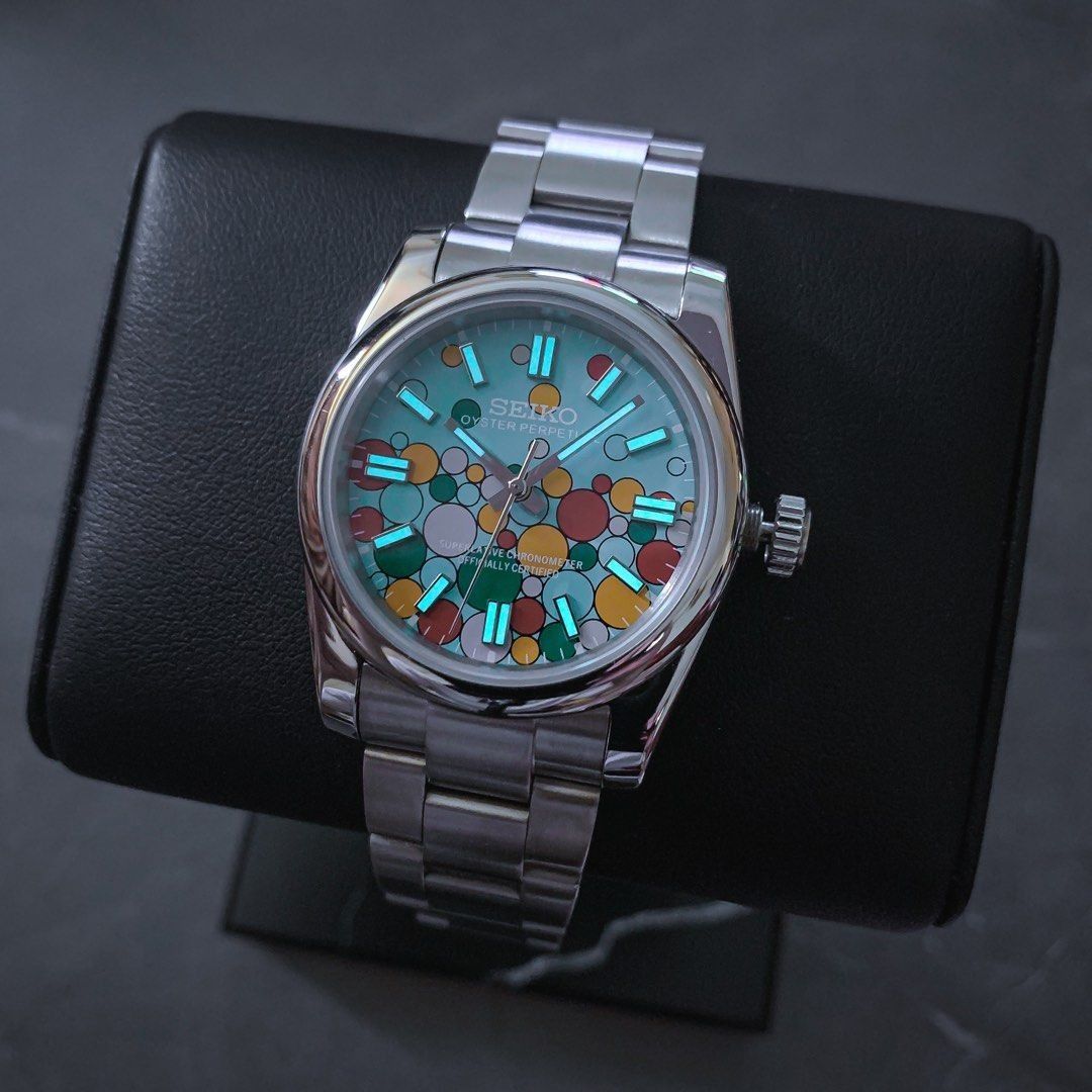 Seiko Oyster Perpetual Datejust Bubbles Watch (Category: Luxury Watches) located in Quezon City. Submitted by mnl.chll (Listing ID 1262296324, Image 2). Description: ⏱ Watch Specification: • NH35A (TMI) Automatic Movement • Silver Fixed Case (36mm) • Flat Sapphire Crystal • Silver Stainless Steel Fluted Bezel • Colourful & Silver Bubble Ceramic Dial • Silver Datejust Hands • Silver Oyster Bracelet (20mm) • Silver Crown Mode of Payment: BANK/GCASH