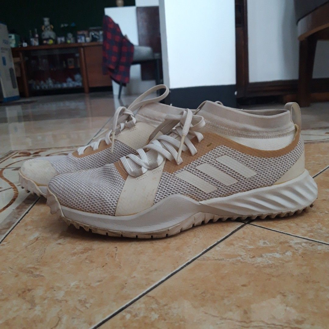 Sepatu Adidas Bounce Training, Fesyen Pria, Sepatu Sneakers di