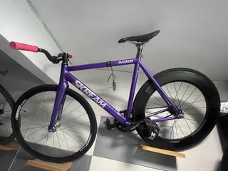（分類：）位於 。 由 chris204au 提交（商品編號 1262241229，圖片 1）。簡介： 。