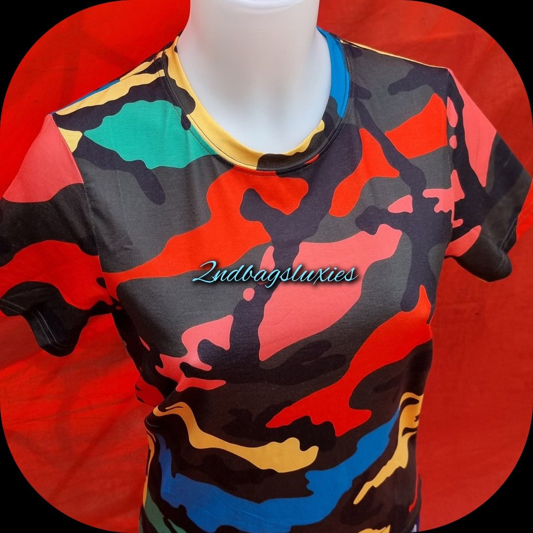 Valentino red camo t shirt hot sale