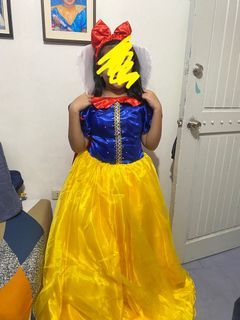 Snowhite costume for teens and adults for rent