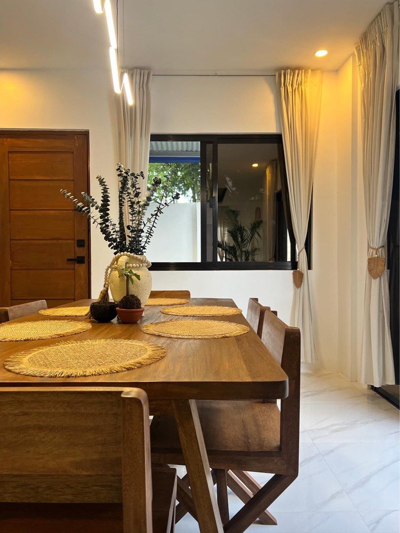 Solid Wooden Dining Table Set (Category: Tables & Sets) located in Pasig City. Submitted by holzph (Listing ID 1262214704, Image 2). Description: For a more rustic and modern look, our 6 seater dining sets are made from solid wood, insuring long lasting furniture ⏳ Tables are fully customizable in size and design ✅ . . Delivery around Metro Manila, and greater Luzon 🇵🇭.