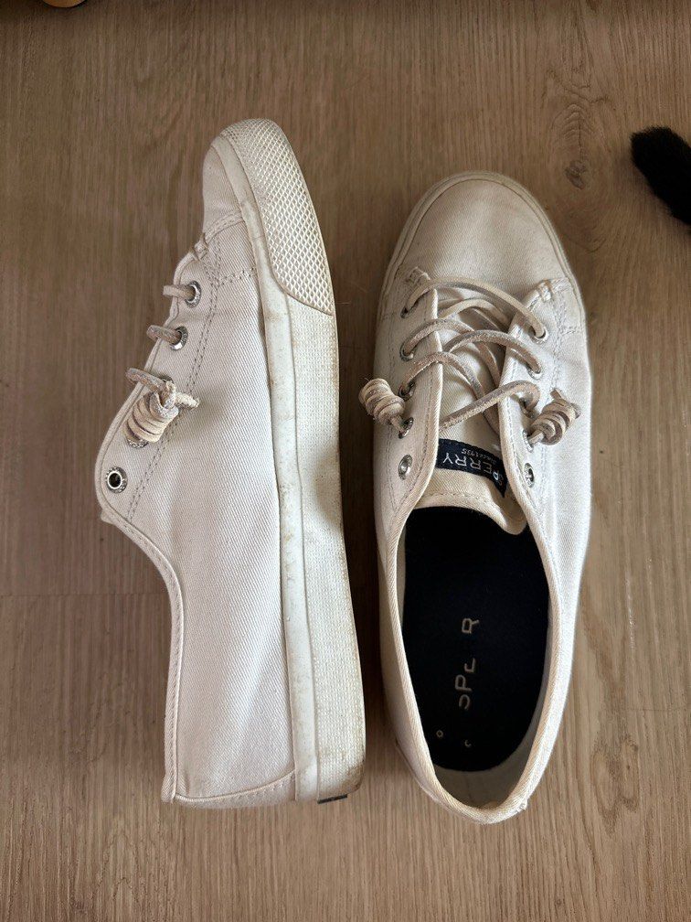 White deck shoes best sale womens