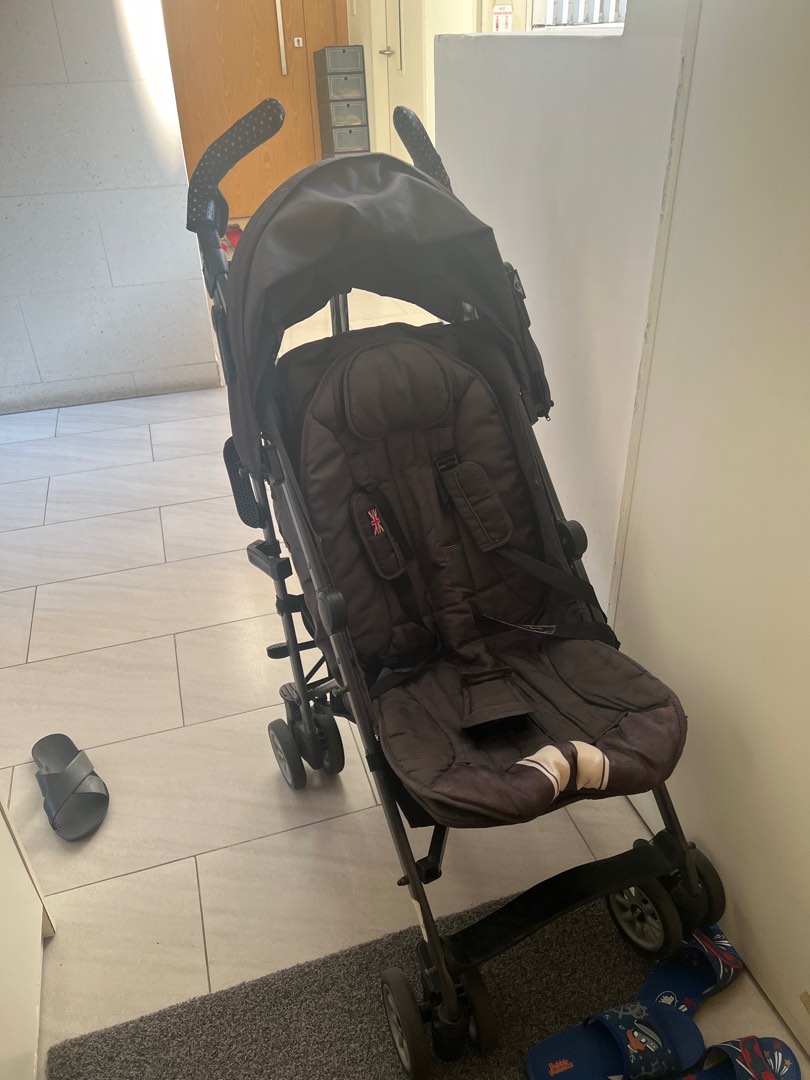 Gucci pram, Babies & Kids, Going Out, Strollers on Carousell