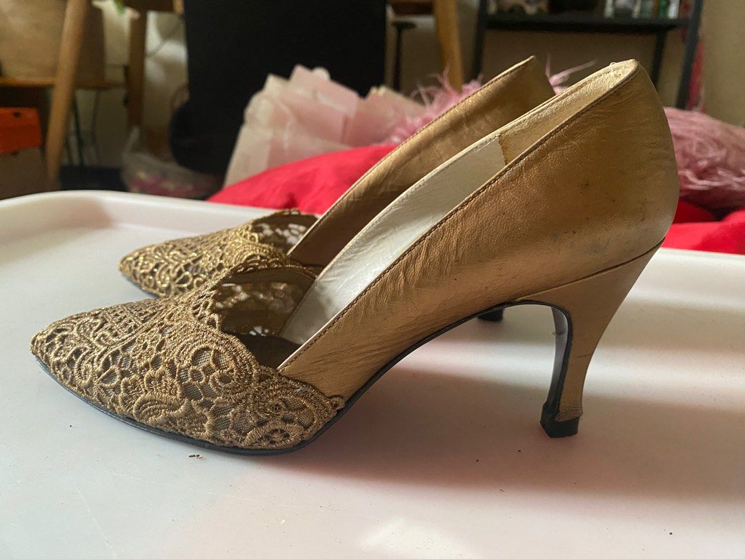Stuart weitzman best sale women's shoes