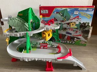 (Category: ) located in . Submitted by hannahphan1212 (Listing ID 1262191722, Image 1). Description: .
