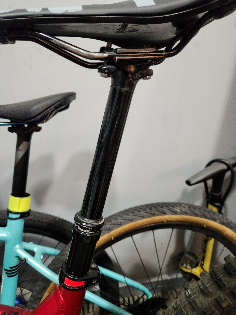 TransX 180mm dropper post w lever, Sports Equipment, Bicycles & Parts