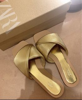 Zara elegant venus gold striped sandals slippers shoes heels blouse tank top shop 外國超靚希臘女神金色平底涼鞋 拖鞋 襯衫629748213416971120
