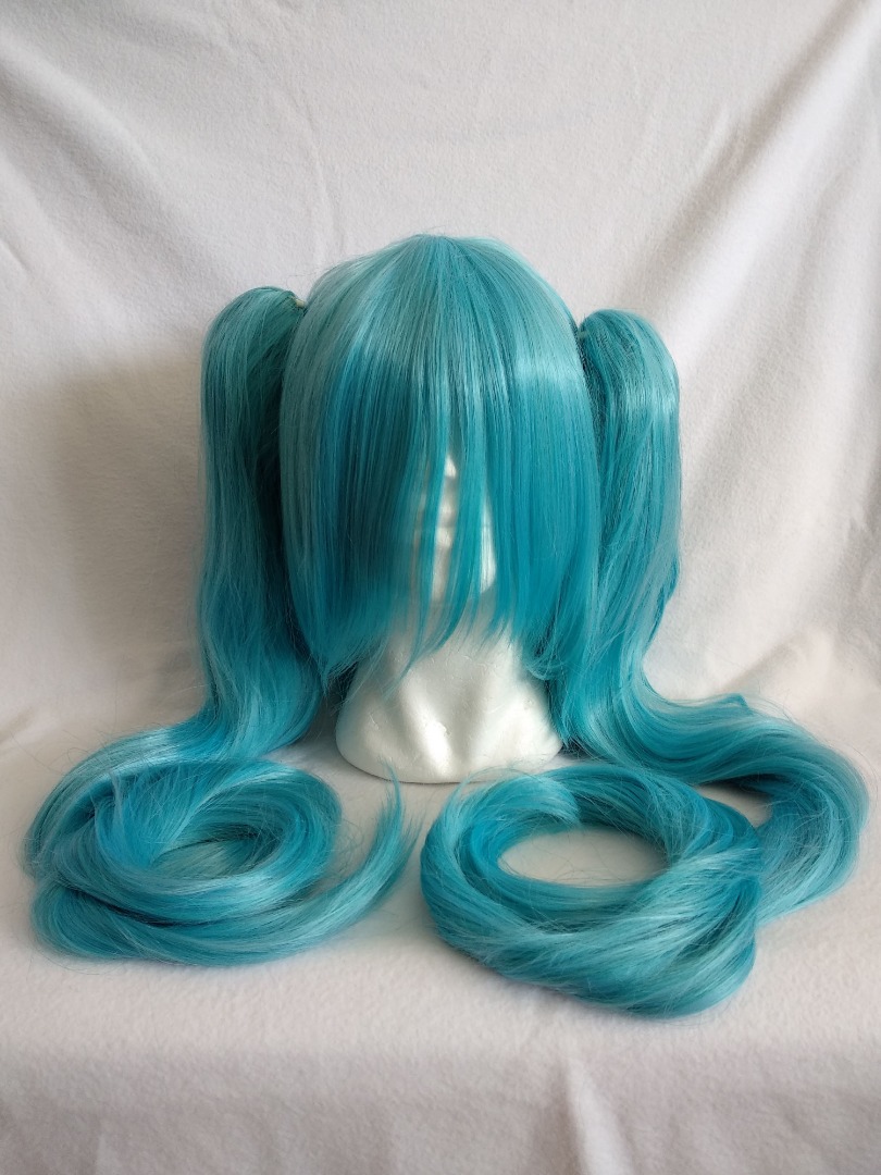 120cm Twintails Hatsune Miku cosplay wig, Hobbies & Toys, Collectibles