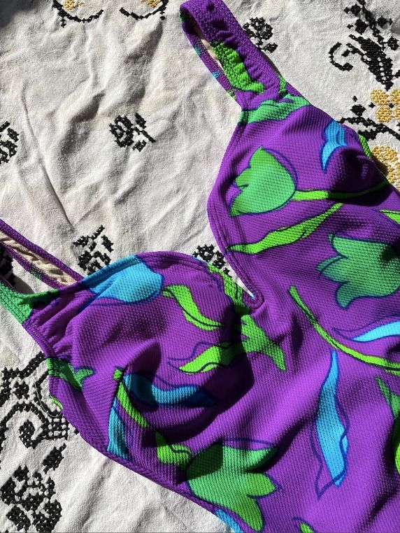 1990s La Blanca Purple and Neon Green Tulip Textured French Cut One Piece  Swimsuit, Women's Fashion, Swimwear, Bikinis & Swimsuits on Carousell