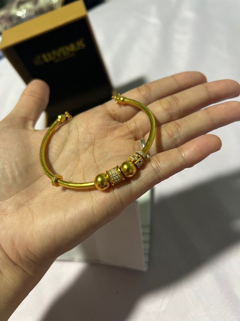 Gold bracelet discount daily wear