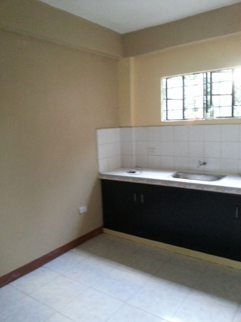 APARTMENT FOR RENT (Category: Apartments & Condos) located in Quezon City. Submitted by elonicban (Listing ID 1262373784, Image 1). Description: Situated along the main road of San Mateo Road, Batasan Hills Q.C. the apartment is complete with toilet, kitchen and gate for your safety, rooftop, (GARAGE) near UP Technohub, Sandigan Bayan, Congress of the Philippines ,Quezon City Hall and other Government agencies. (CP# 09552863810) with your own sub