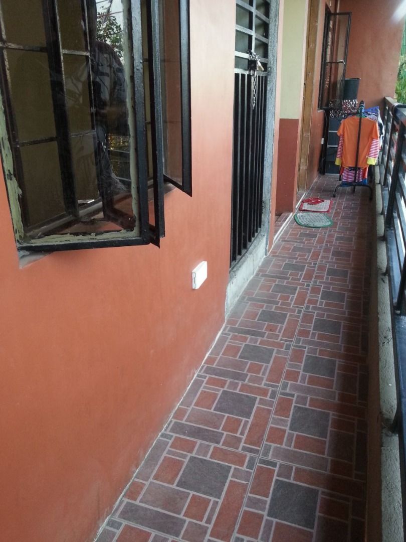 APARTMENT FOR RENT (Category: Apartments & Condos) located in Quezon City. Submitted by elonicban (Listing ID 1262373784, Image 2). Description: Situated along the main road of San Mateo Road, Batasan Hills Q.C. the apartment is complete with toilet, kitchen and gate for your safety, rooftop, (GARAGE) near UP Technohub, Sandigan Bayan, Congress of the Philippines ,Quezon City Hall and other Government agencies. (CP# 09552863810) with your own sub