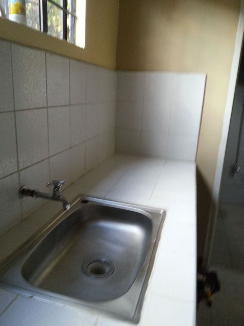 APARTMENT FOR RENT (Category: Apartments & Condos) located in Quezon City. Submitted by elonicban (Listing ID 1262373784, Image 3). Description: Situated along the main road of San Mateo Road, Batasan Hills Q.C. the apartment is complete with toilet, kitchen and gate for your safety, rooftop, (GARAGE) near UP Technohub, Sandigan Bayan, Congress of the Philippines ,Quezon City Hall and other Government agencies. (CP# 09552863810) with your own sub