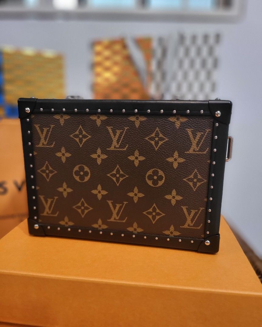 Louis Vuitton Clutch Box Bag Monogram Canvas