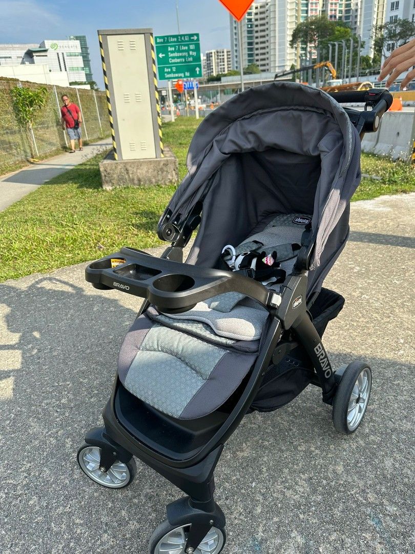 Chicco deals travel pram