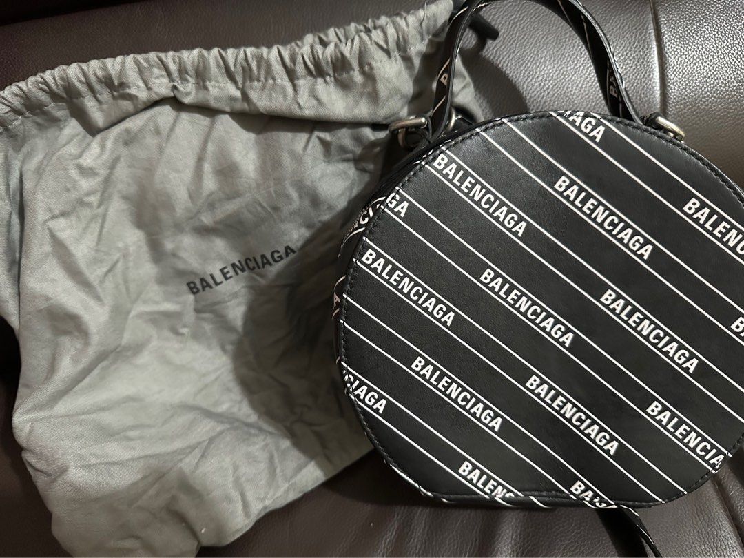 Balenciaga vanity xs round bag clearance