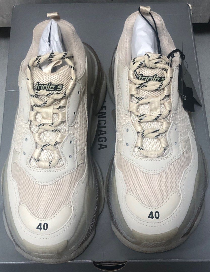 White triple s store