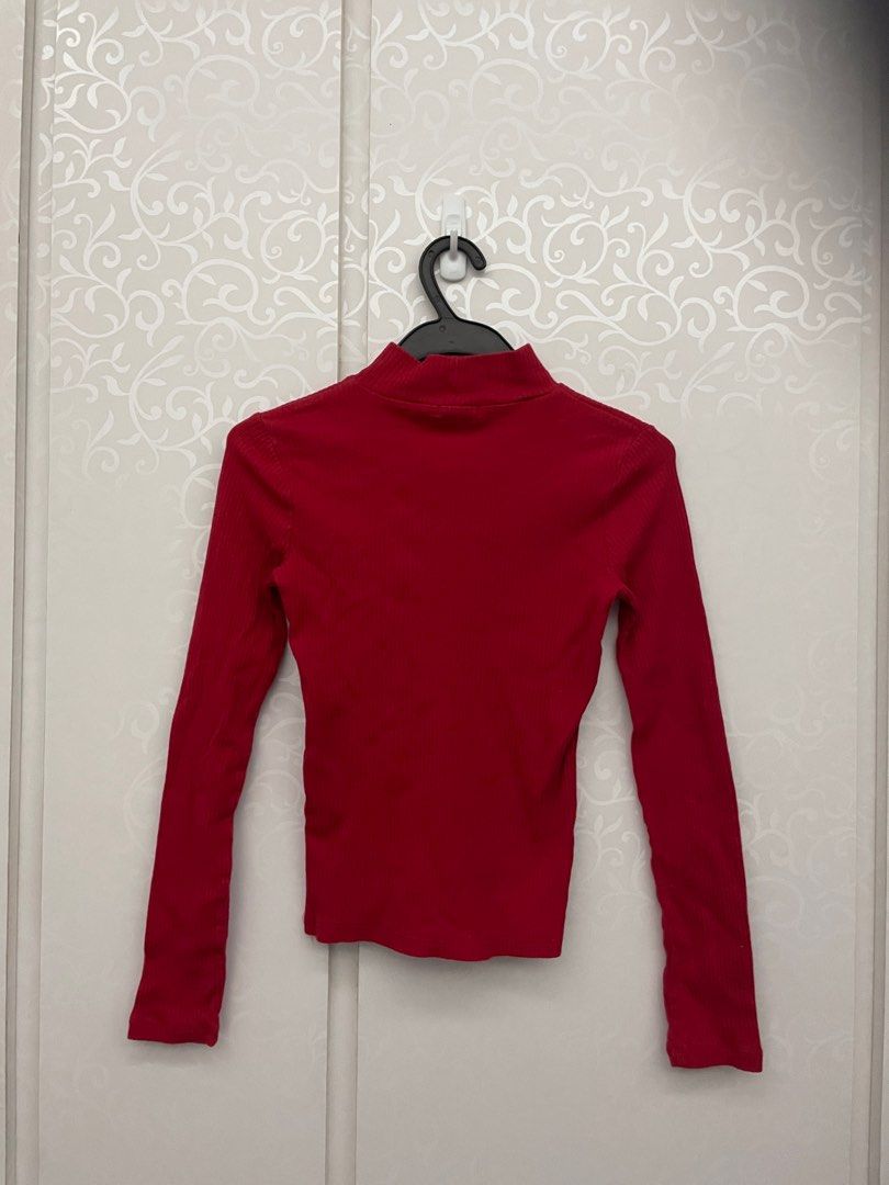 Red long sleeve discount turtleneck