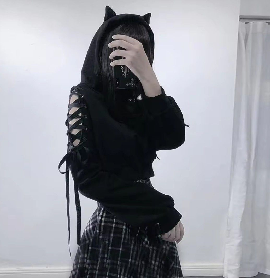 Cat ear hotsell cropped hoodie
