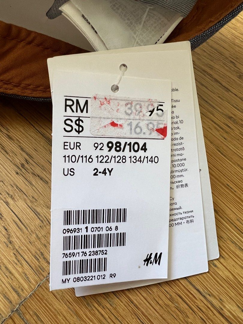 H&m product code on on sale label