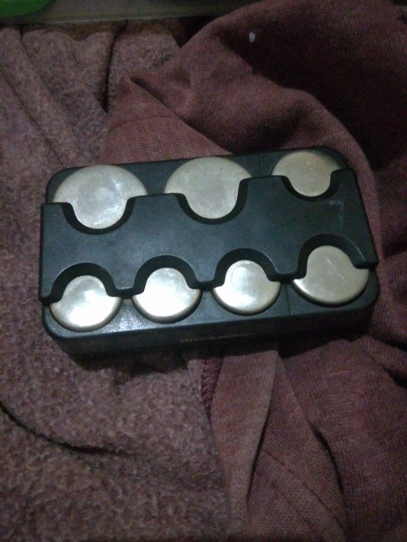 Brookstone Coin Holder, Hobbies & Toys, Stationary & Craft, Craft