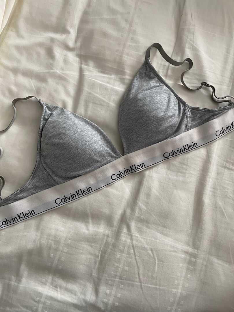 Calvin Klein Triangle bra, Women's Fashion, New Undergarments & Loungewear  on Carousell