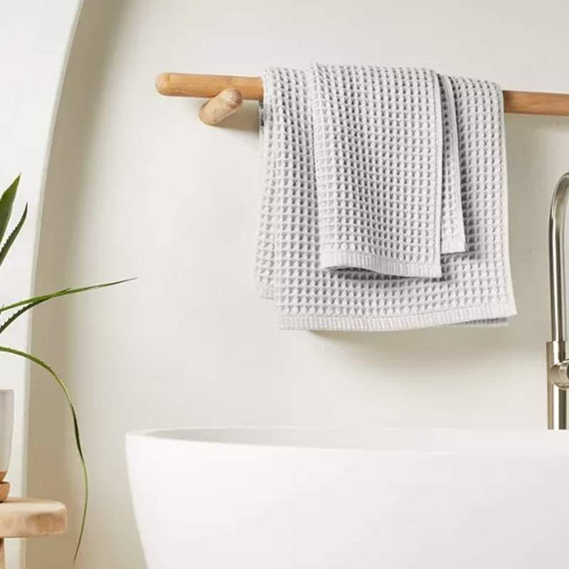 Casaluna waffle best sale bath towel