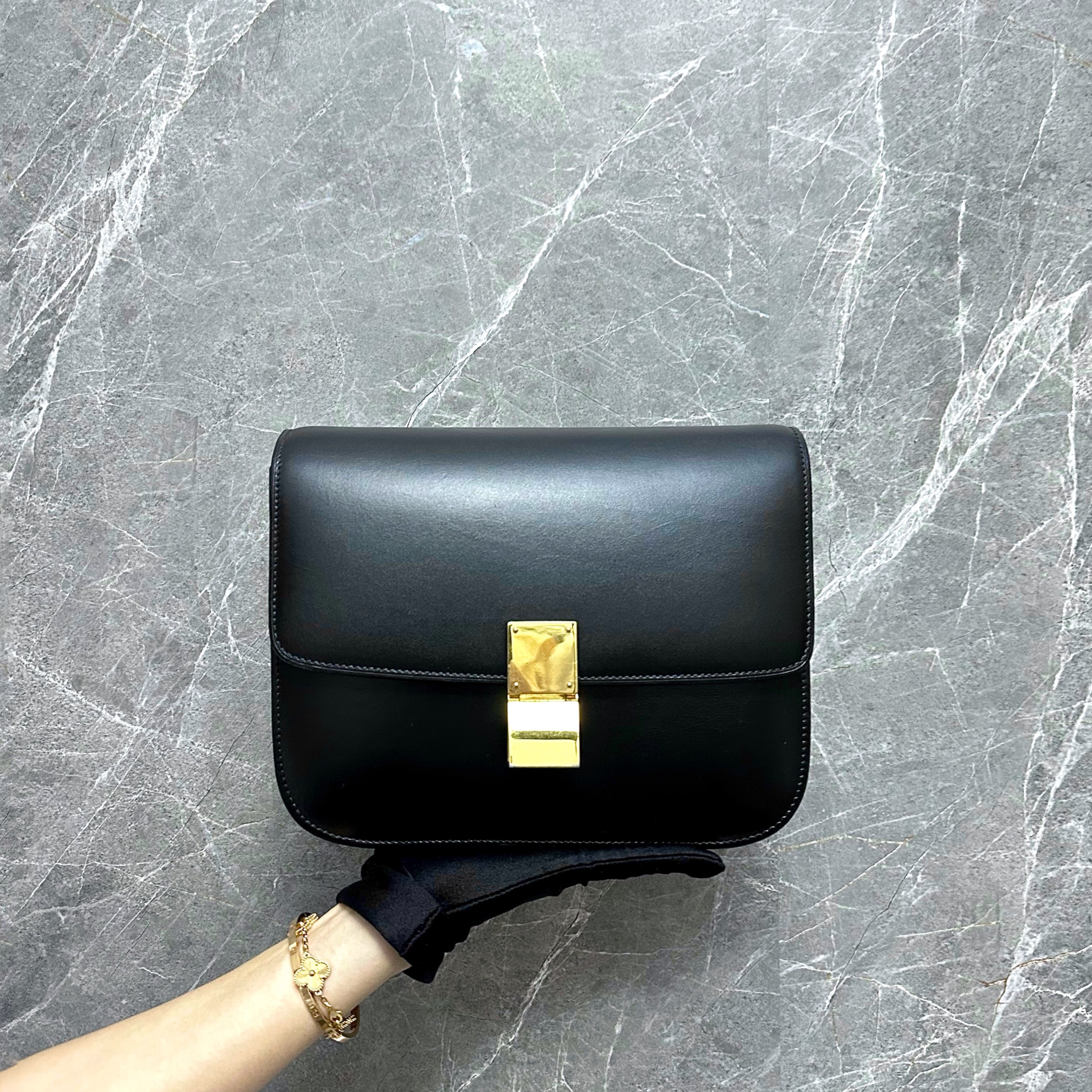Buy Celine Box Bag Smooth Leather Medium Gray 1745401