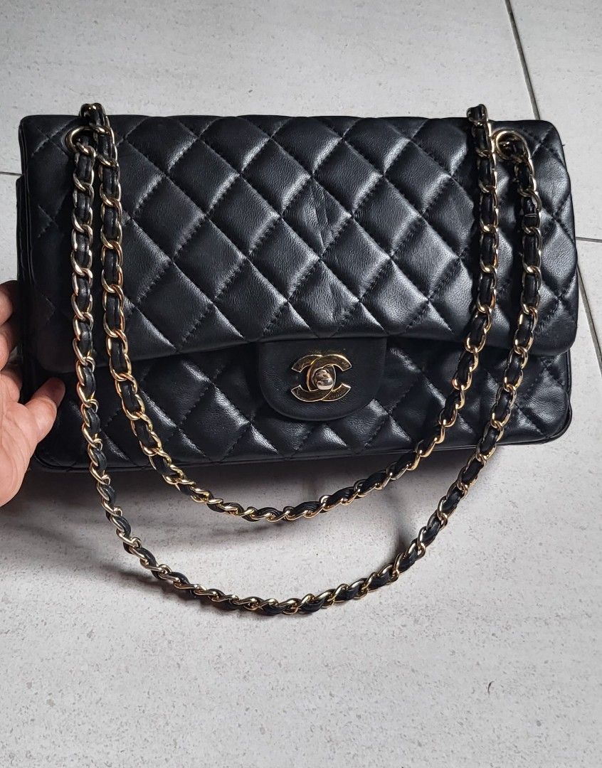 Chanel Jumbo lambskin, Women's Fashion, Bags & Wallets, Shoulder Bags on  Carousell