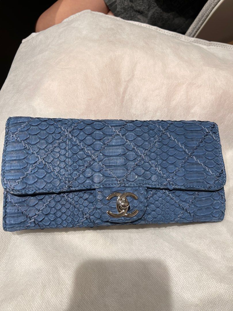 Python skin outlet chanel bag