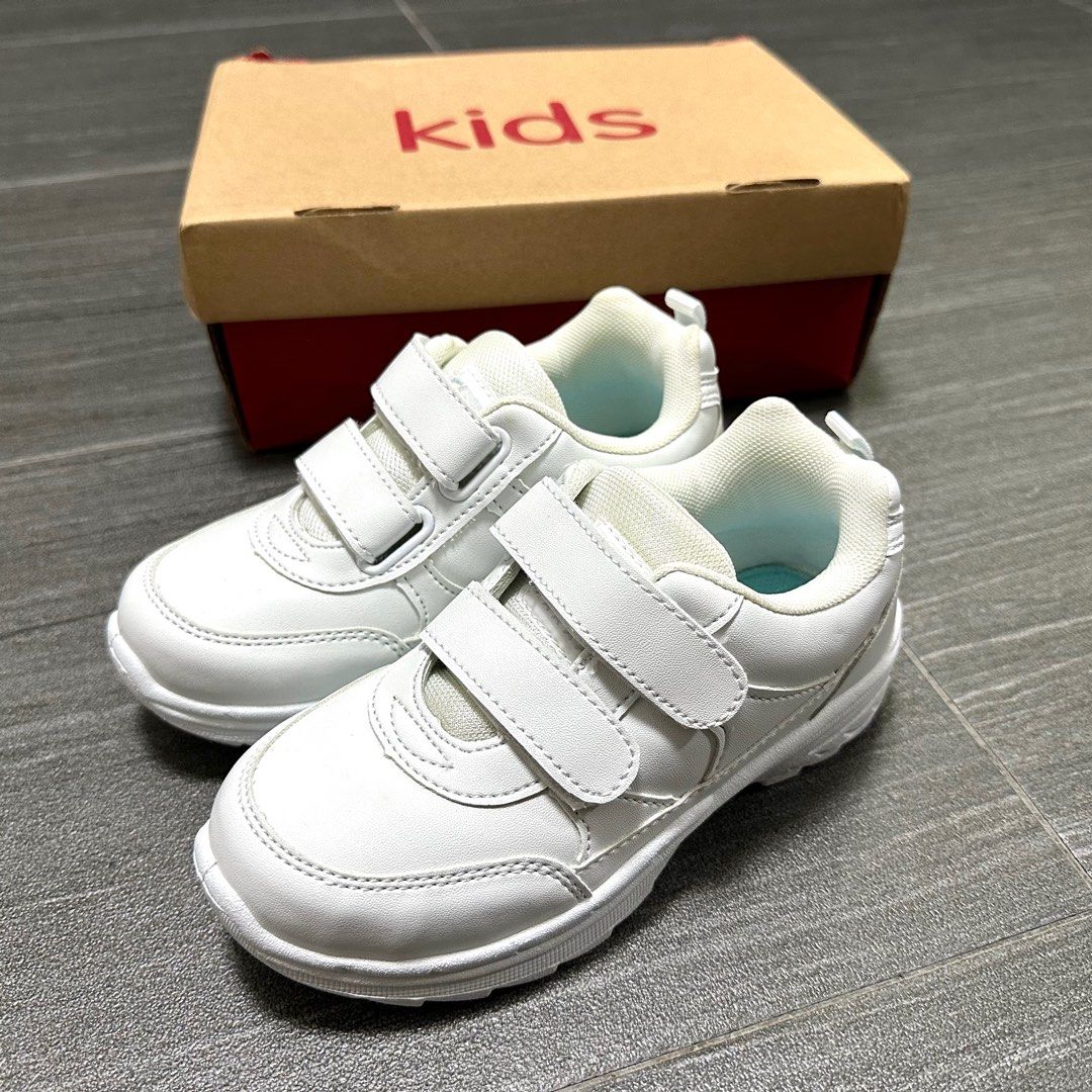 Children's school top shoes