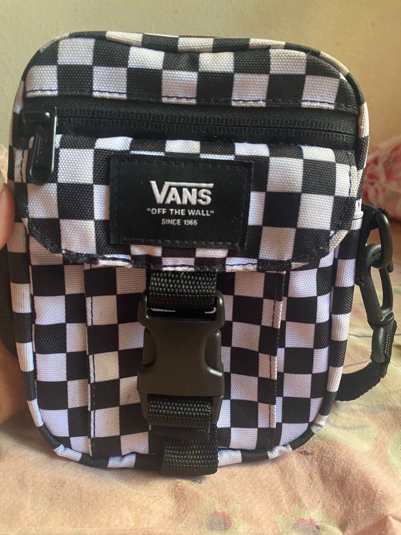 Chequers vans hot sale