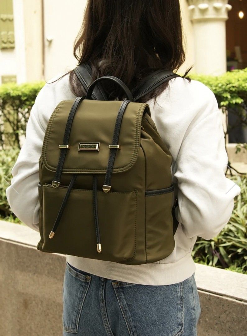 CLN Daffodil backpack, Women's Fashion, Bags & Wallets, Backpacks on  Carousell