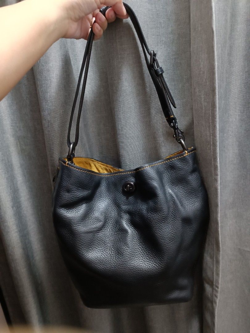 COACH 1941 Duffle Bag Black Pebble Leather Crossbody Satchel