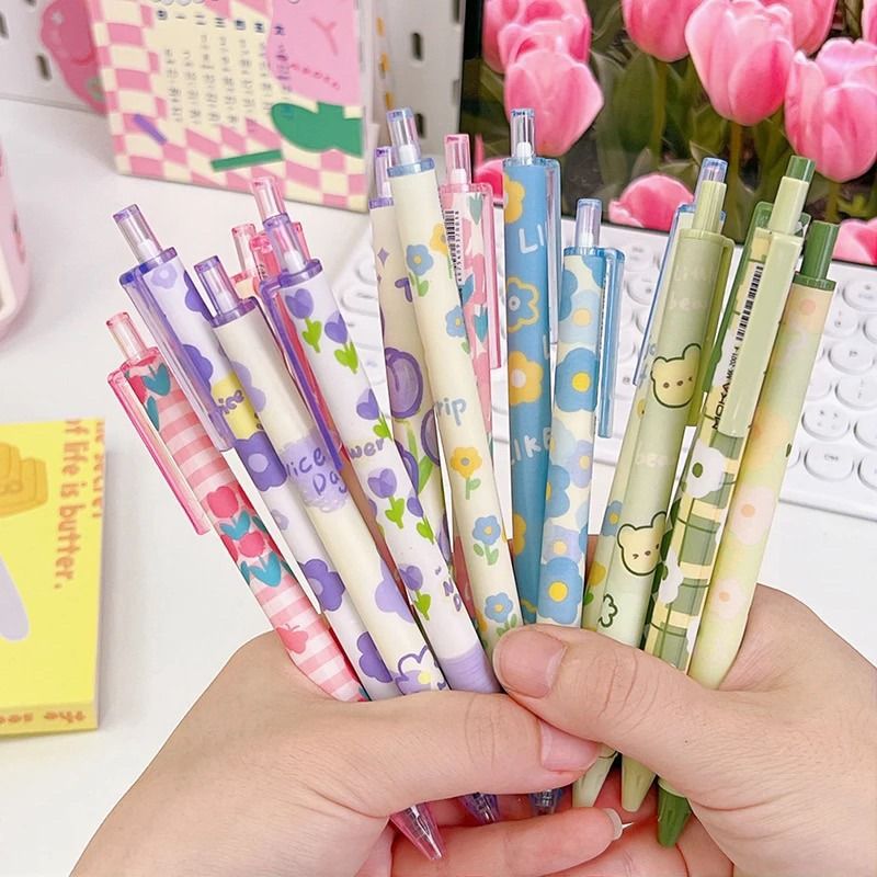 Cute tissue paper, Hobbies & Toys, Stationery & Craft, Stationery & School  Supplies on Carousell
