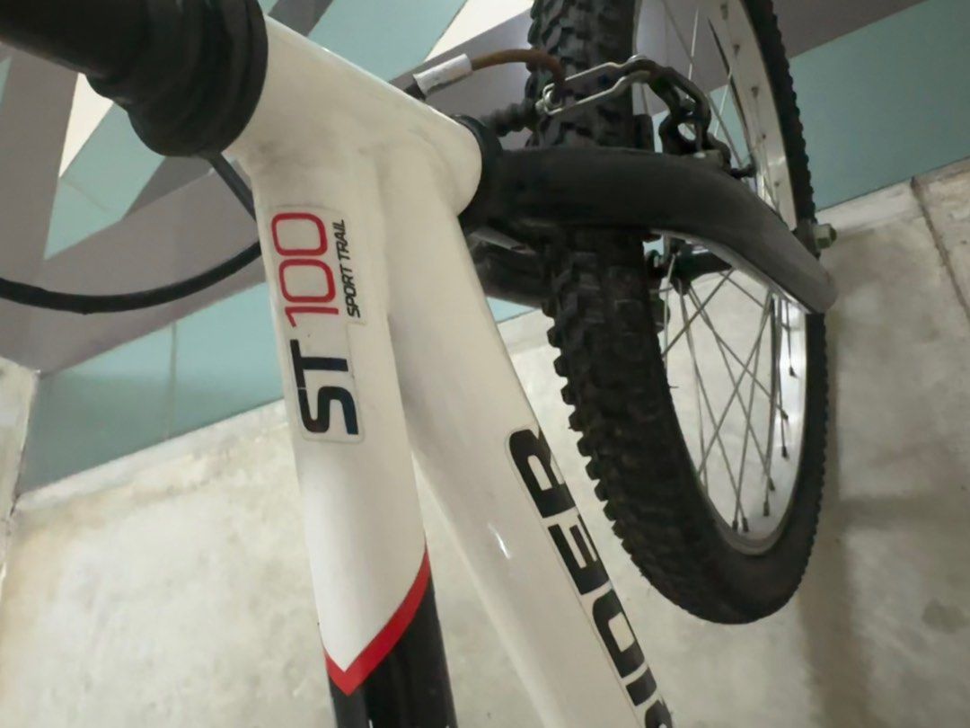 Decathlon Rockrider ST 20 inch Mountain Bike White Sports