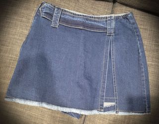 (Category: ) located in . Submitted by melodypx (Listing ID 1262469739, Image 1). Description: .